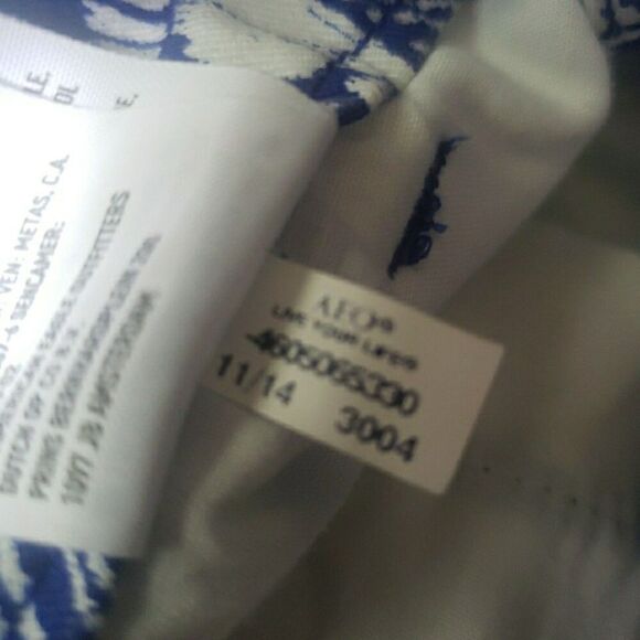 VTG American Eagle Shorts Women's Size 4 Cuffed Midi Stretch Blue Diamond Print - Picture 7 of 11